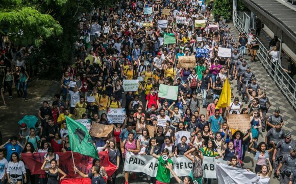 Un nuevo estudio refuerza que los puntos débiles de Brasil con respecto a la democracia están asociados a la cultura política de los ciudadanos Un nuevo estudio refuerza que los puntos débiles de Brasil con respecto a la democracia están asociados a la cultura política de los ciudadanos