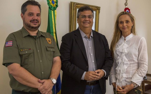 Reunião Flávio Dino_04 Humanitas360 inicia trabalho da Cooperativa Cuxá, na Unidade Prisional Feminina de São Luís