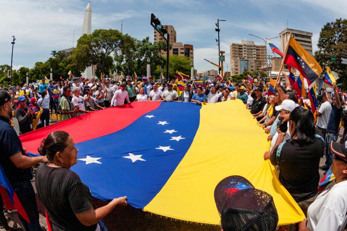 Humanitas360 Institute and the Venezuelan crisis: a decade of commitment to democracy